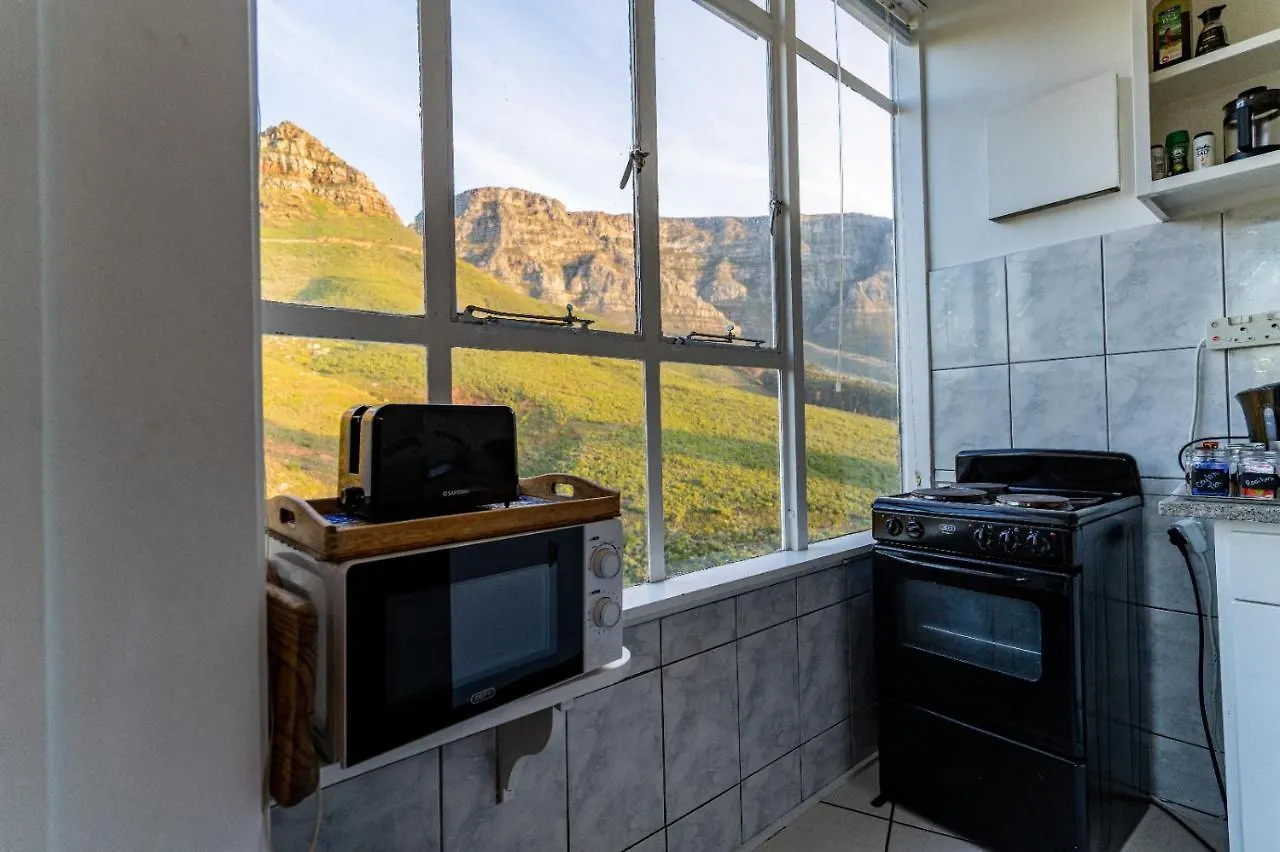 Apartment Disa Park Studio With Mountain Views Cape Town
